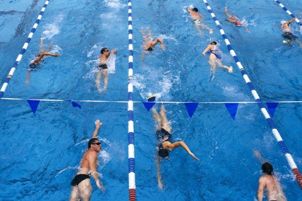6752-swim-training